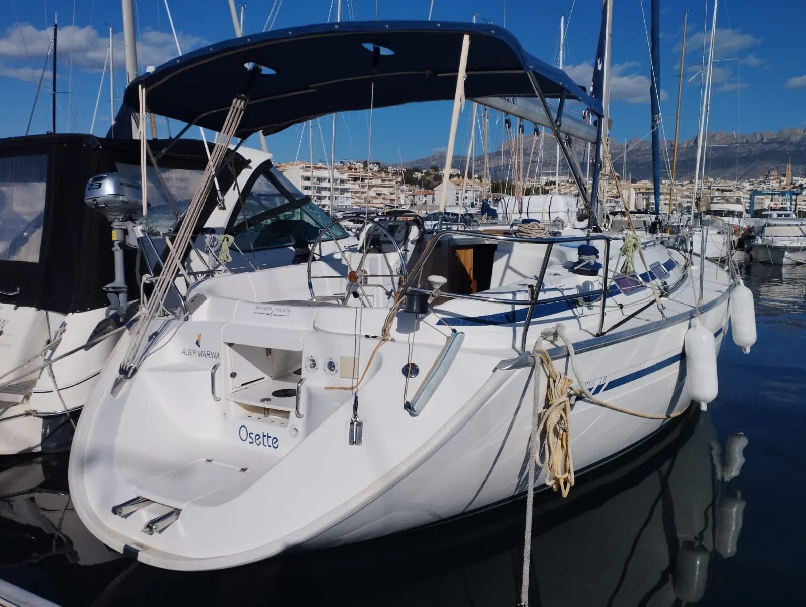 alquiler velero bavaria cruiser 38 en altea